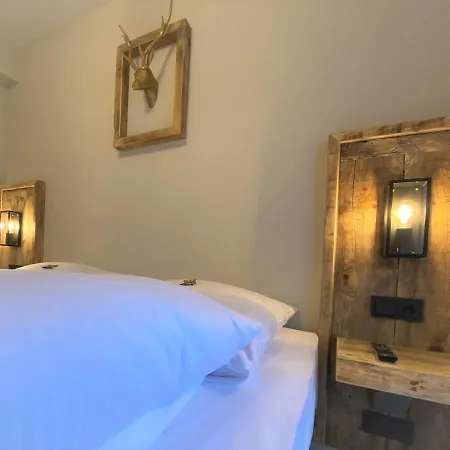 Luxus Ausspann Γκόσλαρ